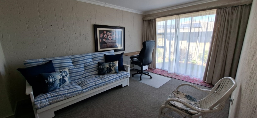  Bedroom Property for Sale in Dana Bay Western Cape